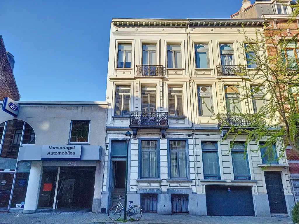americaine-16_00016_a37cbd1.webp