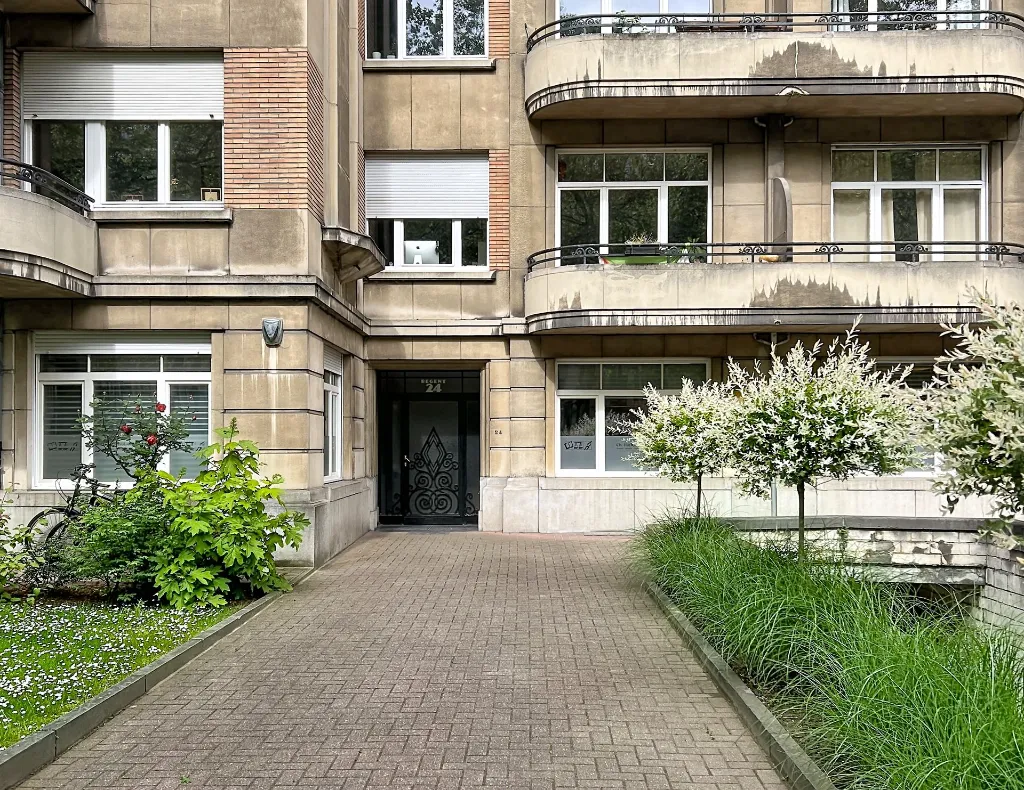 regent-24_00001.webp
