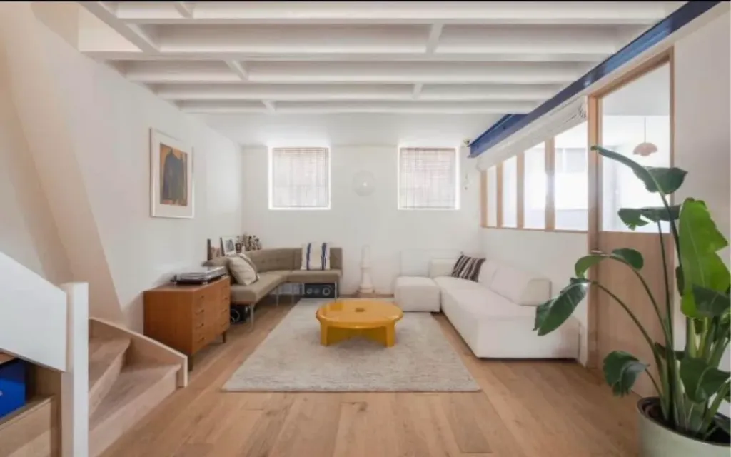 SJTN - Magnifique duplex avec terrasse (Ouest)