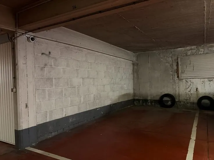 Parc Brugmann : PARKING (emplacement #14)